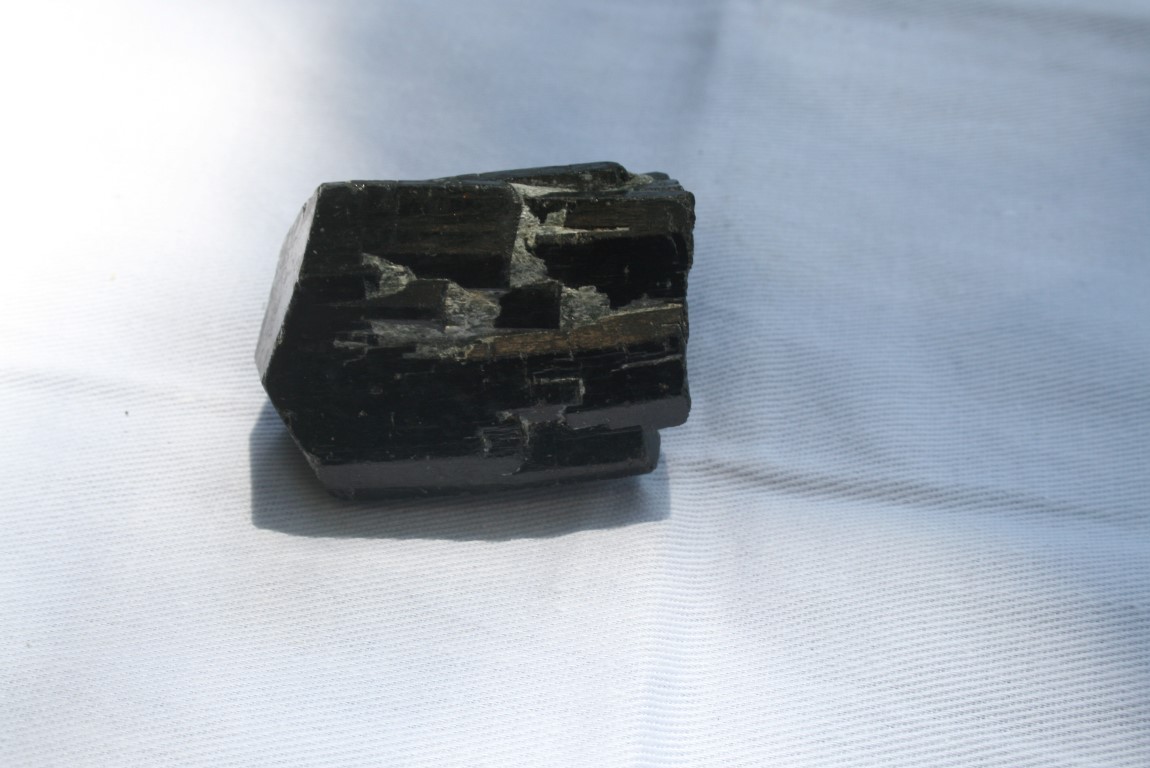 Black Tourmaline Point strengthens the immune system 4985